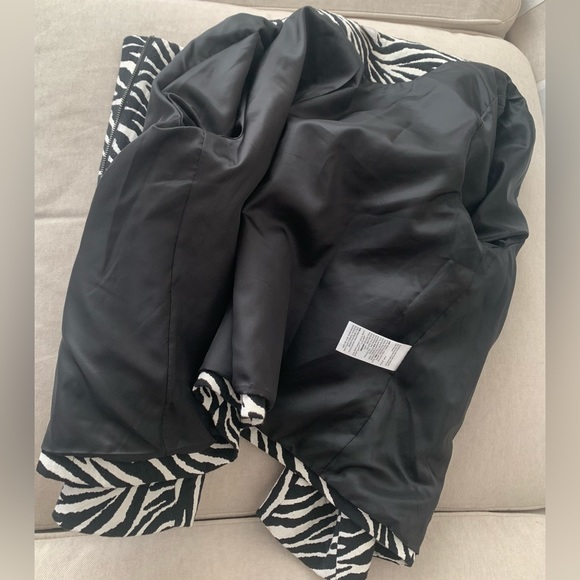 Chico’s Jacket - Picture 4 of 5